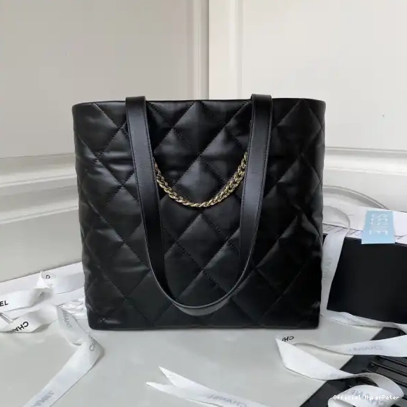 HyperPeter Shiny Lambskin CHANEL Bag Shopping 0520